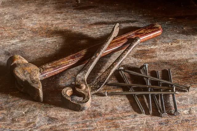 Comment Choisir les Meilleurs Outils pour Menuisier Rapide