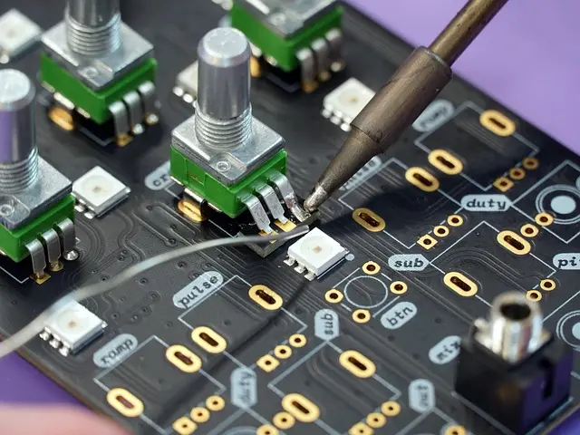 5 Techniques d'Assemblage Rapides pour Menuisiers Efficaces