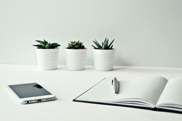 Les Meilleures Astuces pour Travailler Rapidement en Menuiserie